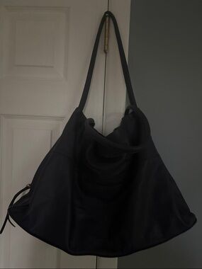 HOBO navy soft leather shoulder bag